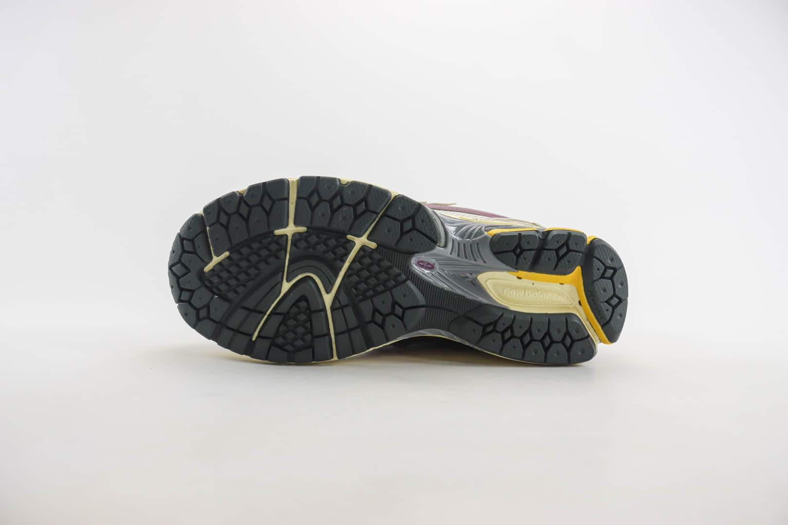 新百伦New Balance 1906纯原版本米灰紫NB1906复古老爹鞋 莆田新百伦工厂 货号：M1906RRA