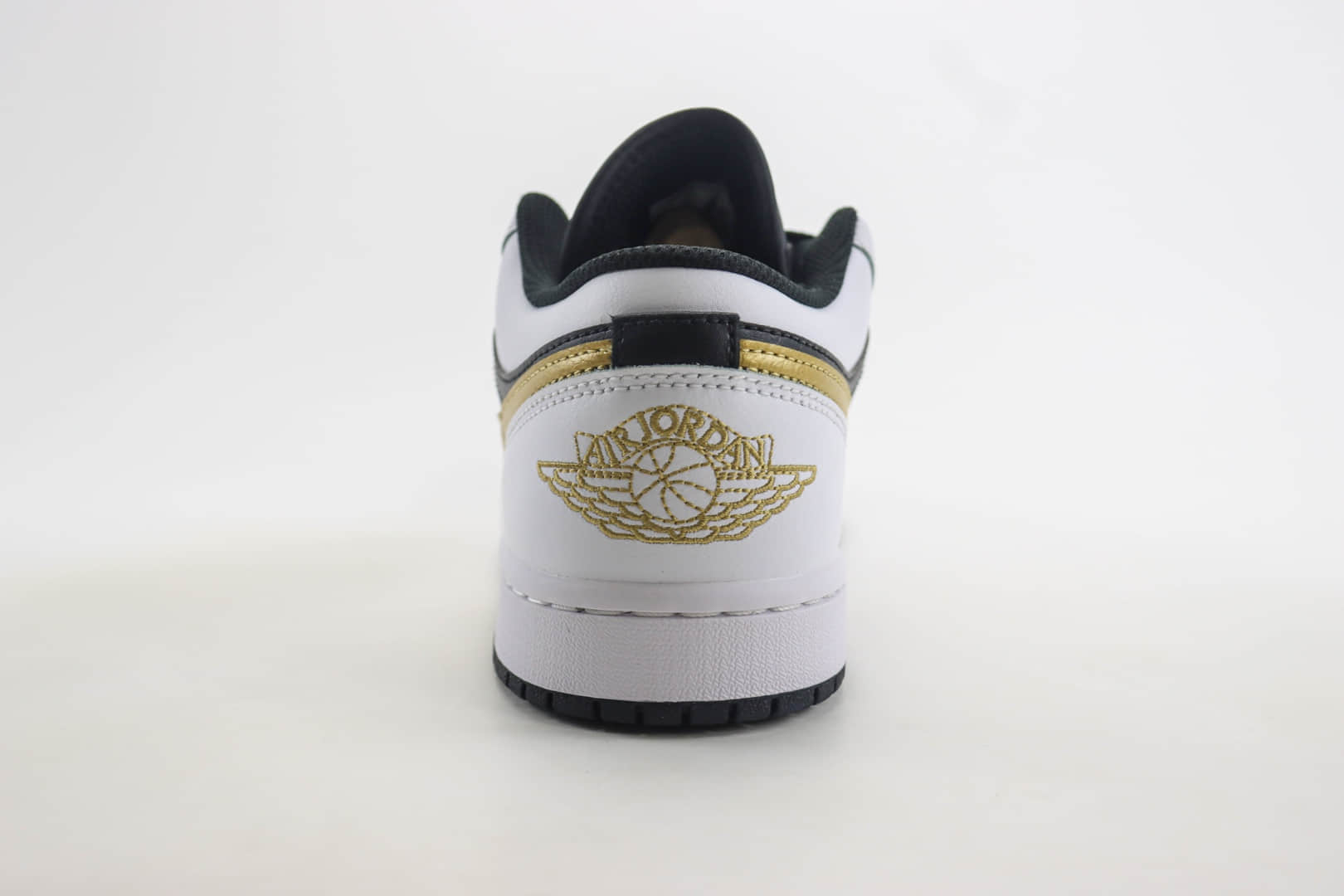 乔丹Air Jordan 1 Low Reverse Panda纯原版本低帮AJ1白黑金钩板鞋 莆田AJ1货源 货号:553558-172