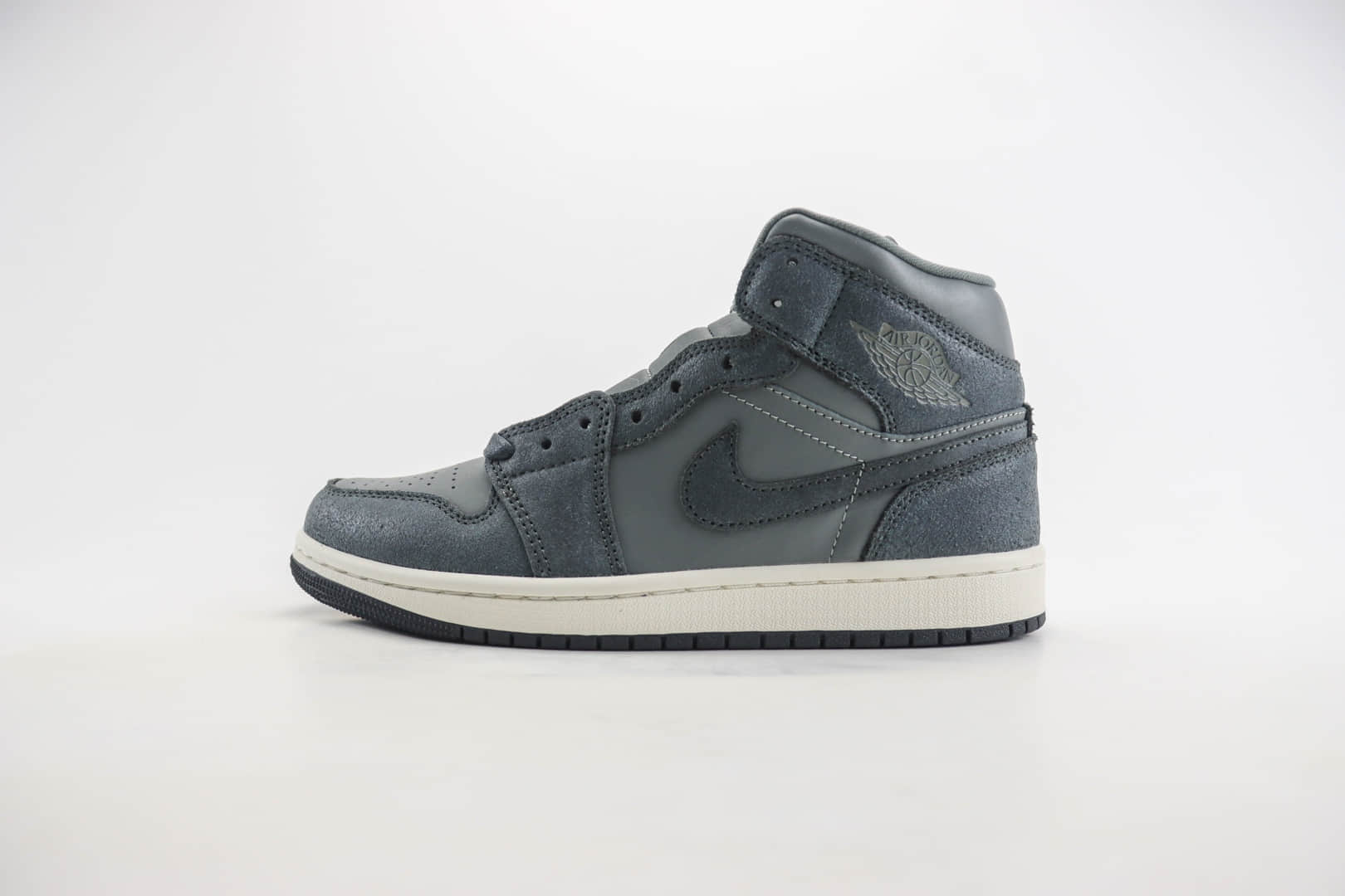 乔丹Air Jordan 1 Mid纯原版本太空灰AJ1爆裂纹中帮板鞋 莆田AJ货源 货号:FJ3448-001