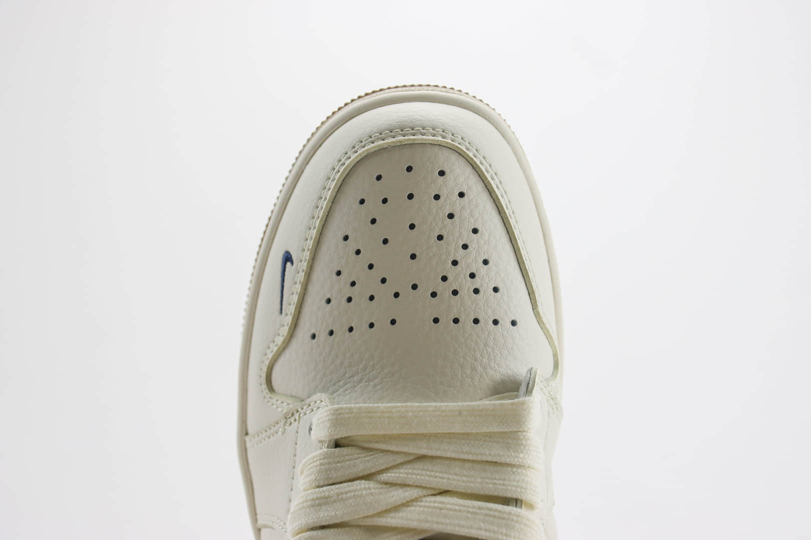 乔丹Supreme x Air Jordan 1 Low纯原版本低帮AJ1白蓝生胶Supreme联名板鞋 莆田AJ货源 货号：WG8850-011