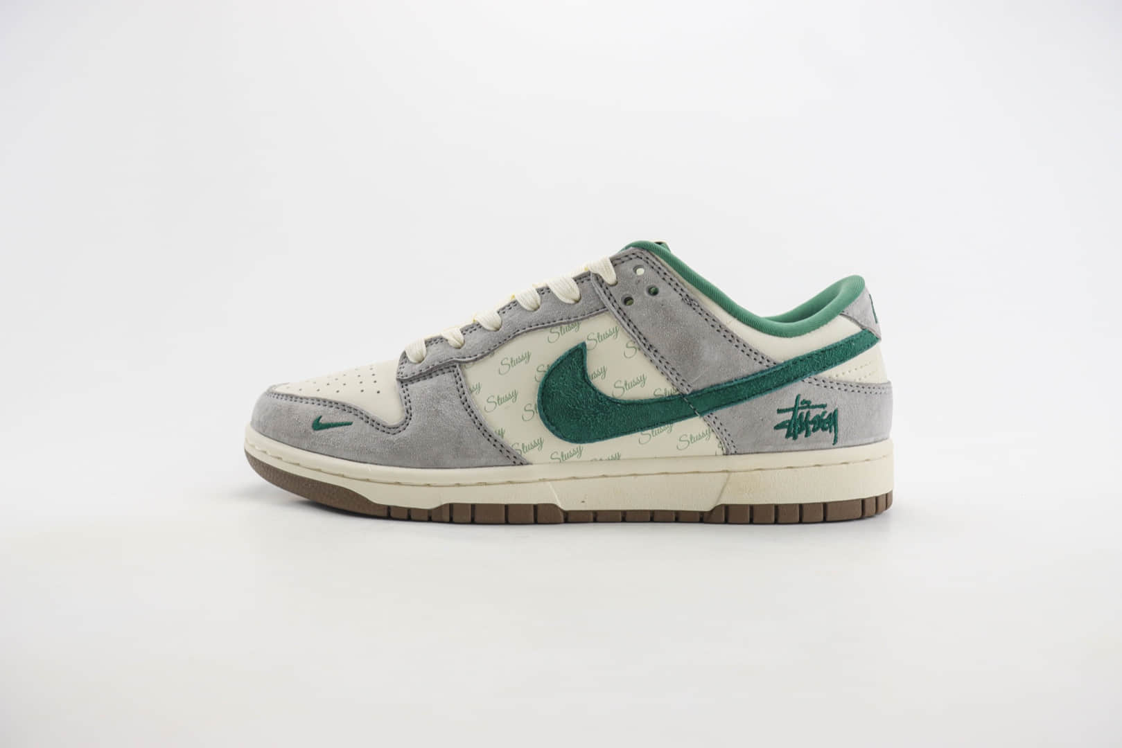 耐克Stussy x Nike SB Dunk Low纯原版本斯图西联名SB Dunk白灰绿双勾板鞋 莆田复刻鞋货源 货号:CF3688-007