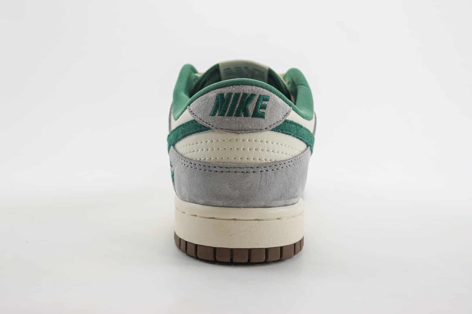 耐克Stussy x Nike SB Dunk Low纯原版本斯图西联名SB Dunk白灰绿双勾板鞋 莆田复刻鞋货源 货号:CF3688-007