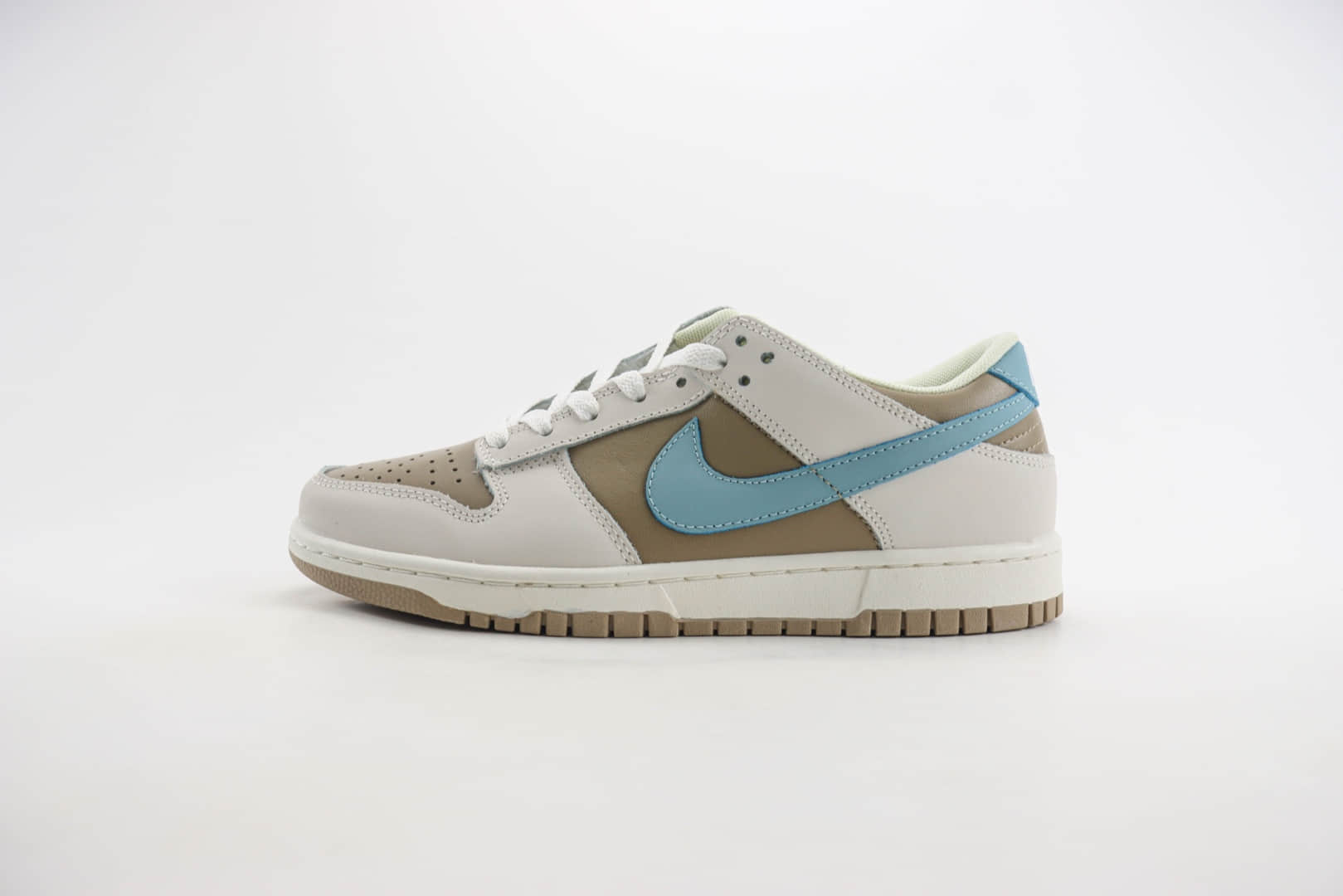耐克Nike SB Dunk Low纯原版本低帮SB Dunk灰咖蓝滑板板鞋 莆田耐克货源 货号：HQ1175-240
