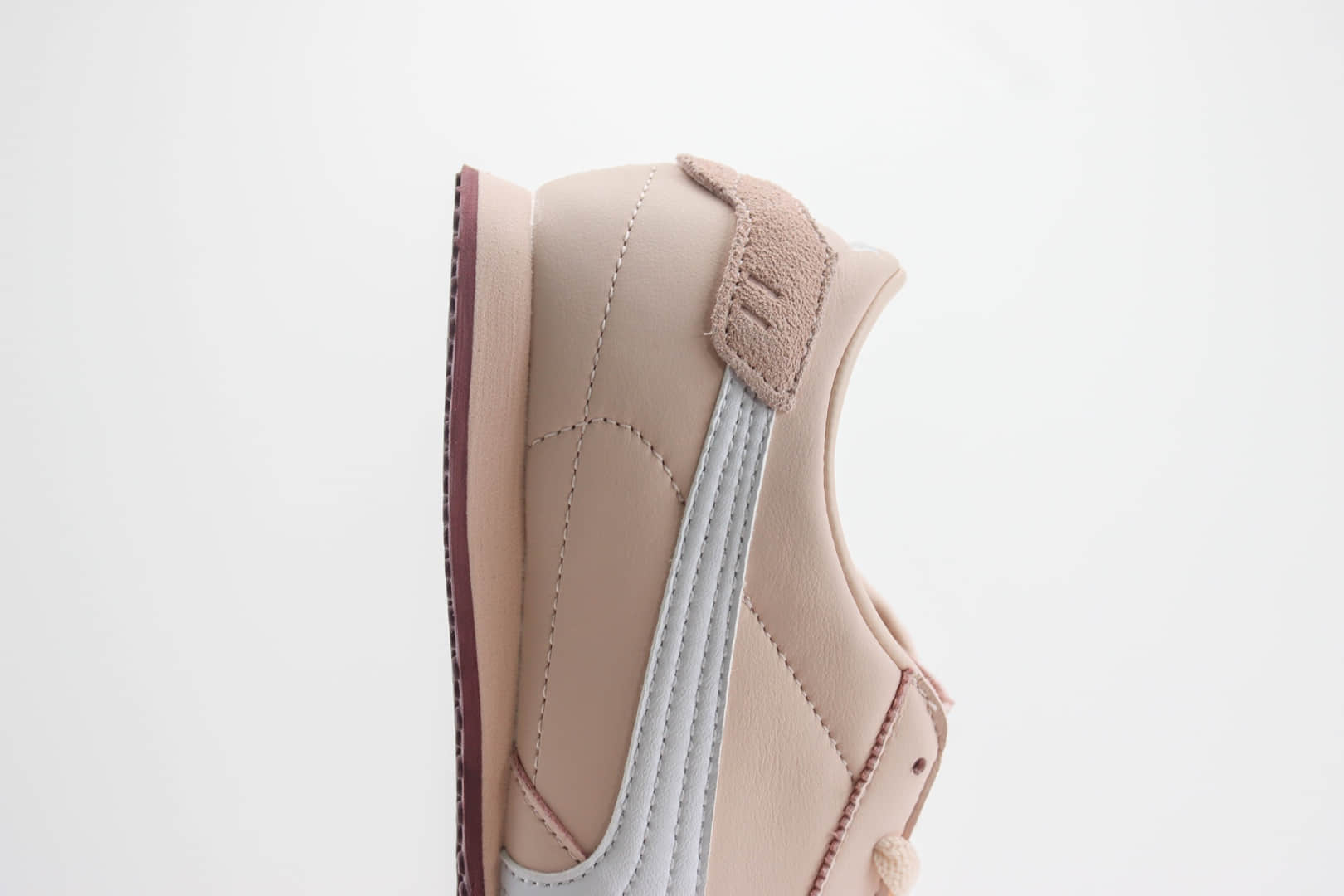 彪马Puma Bella UT Low纯原版本低帮复古薄底休闲鞋 莆田鞋货源 货号：402186-04