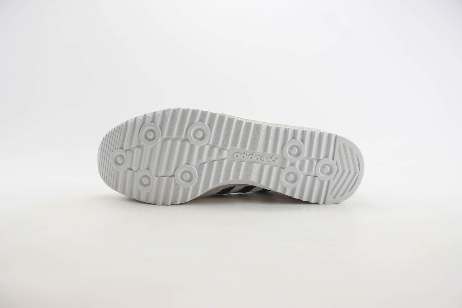 阿迪达斯adidas Originals SL 72 RS(Reshaped)纯原版本白灰黑复古慢跑鞋 莆田阿迪达斯货源 货号:IH4823 阿迪达斯adidas Originals SL 72 RS(Reshaped)纯原版本白灰黑复古慢跑鞋 莆田阿迪达斯货源 货号:IH4823