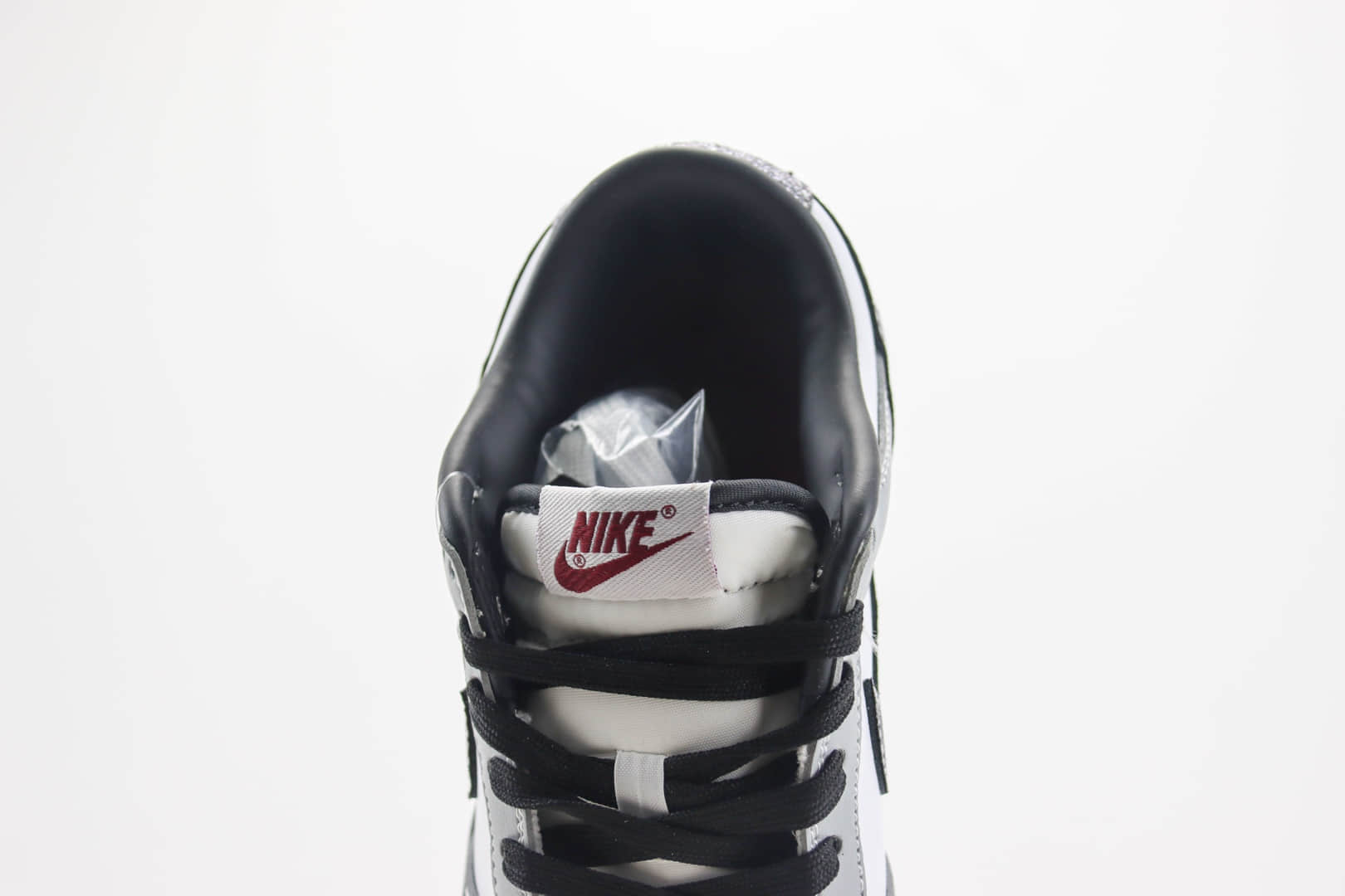 耐克Nike SB Dunk Low纯原版本低帮DUNK灰白闪阴勾配色板鞋 莆田DUNK工厂 货号:HQ3462-191 耐克Nike SB Dunk Low纯原版本低帮DUNK灰白闪阴勾配色板鞋 莆田DUNK工厂 货号:HQ3462-191