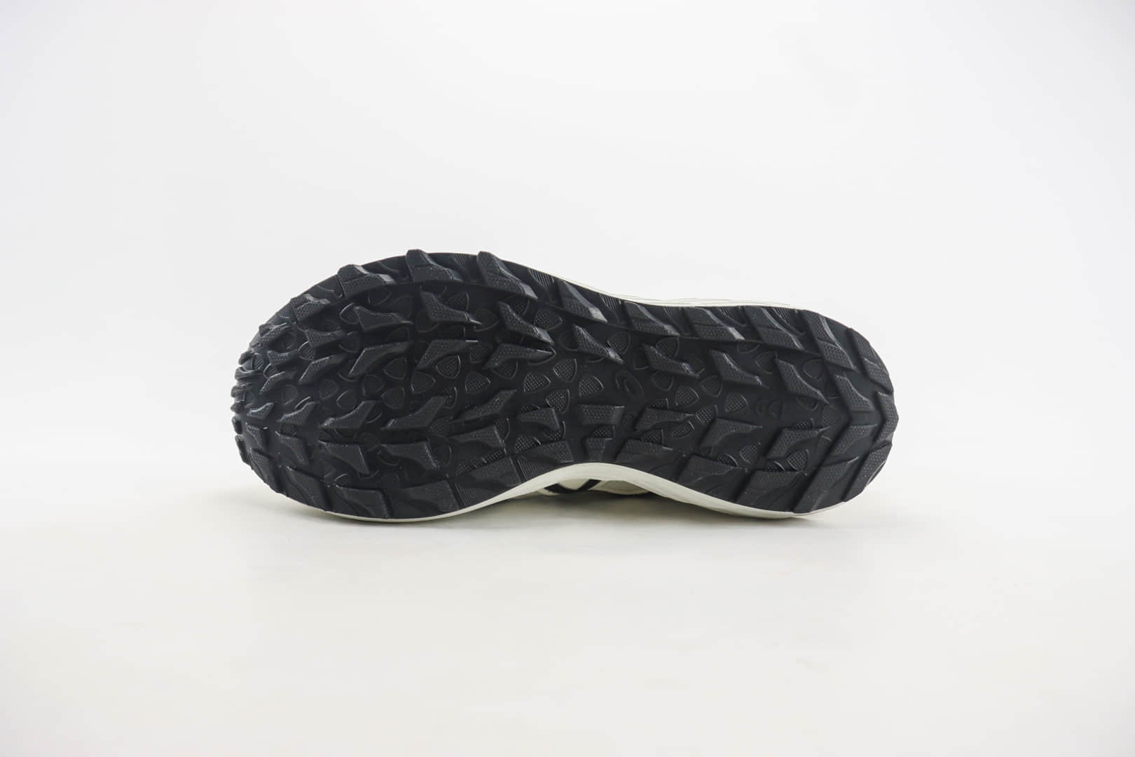 亚瑟士Asics GEL-Sonoma CN纯原版本透气慢跑鞋 亚瑟士运动跑鞋 货号:HEA6686-100 亚瑟士Asics GEL-Sonoma CN纯原版本透气慢跑鞋 亚瑟士运动跑鞋 货号:HEA6686-100