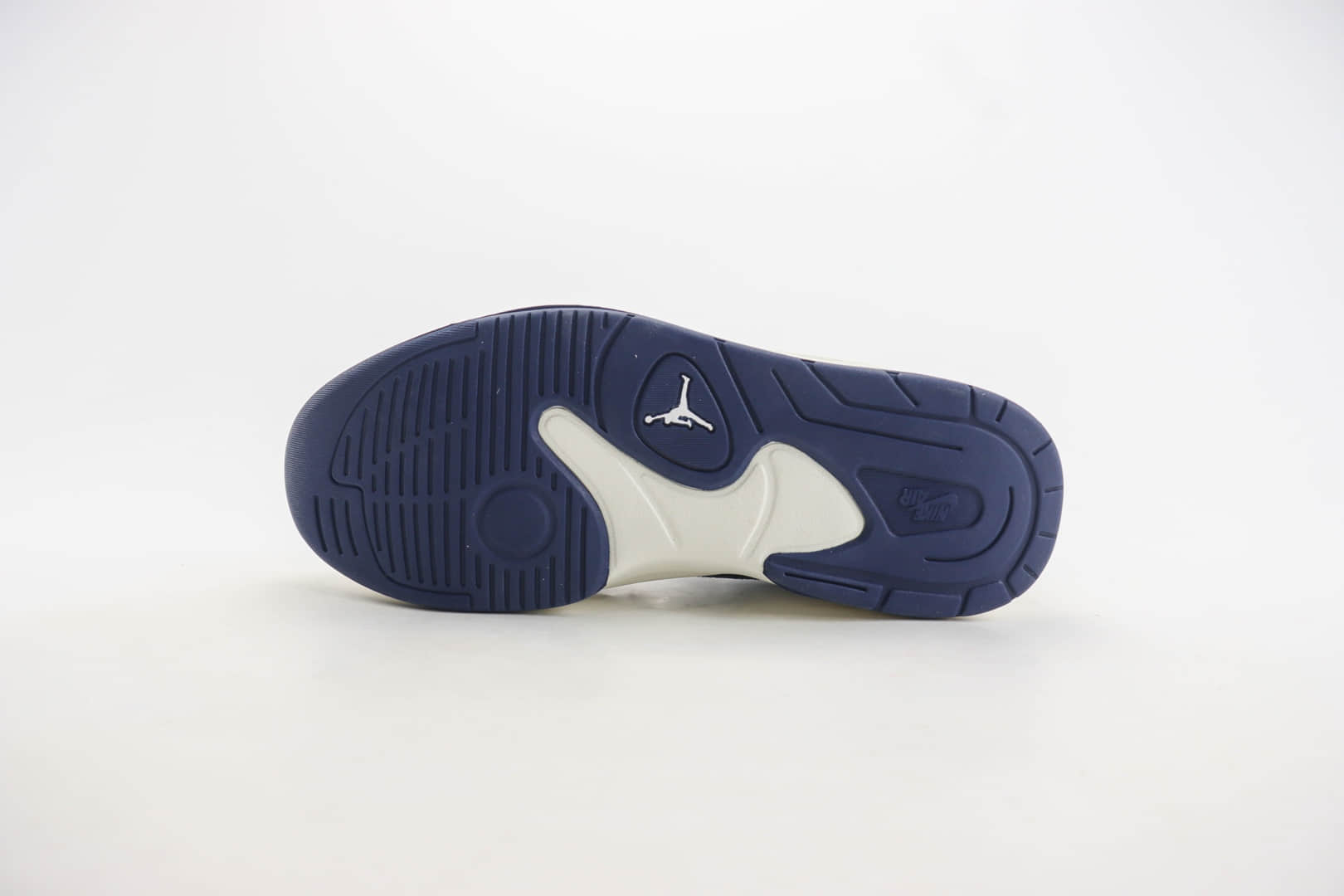 乔丹Air Jordan Stadium 90纯原版本低帮AJ运动板鞋 莆田AJ货源 货号:DX4397-146 乔丹Air Jordan Stadium 90纯原版本低帮AJ运动板鞋 莆田AJ货源 货号:DX4397-146