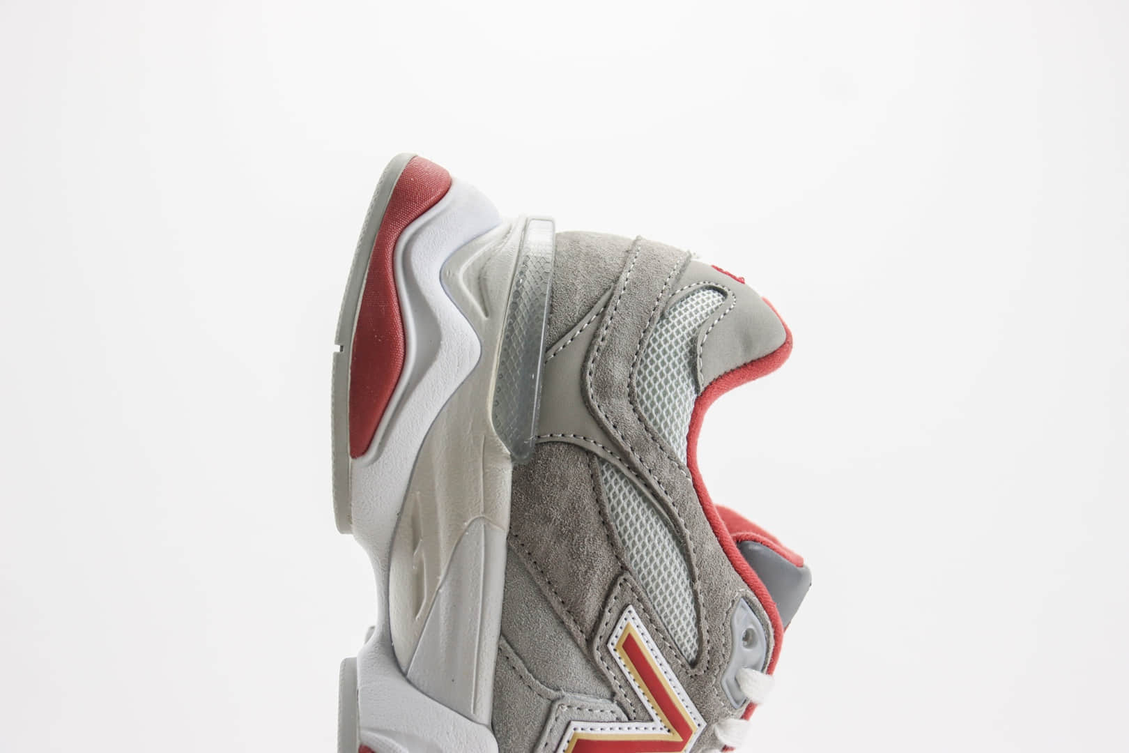 新百伦New Balance 9060纯原版本NB9060灰红色复古运动跑鞋 莆田新百伦货源 货号:U9060EGL