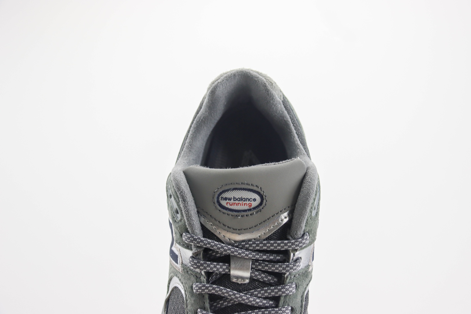新百伦New Balance 2002R纯原版本灰绿色NB2002R复古跑鞋 莆田新百伦货源 货号:M2002RHG
