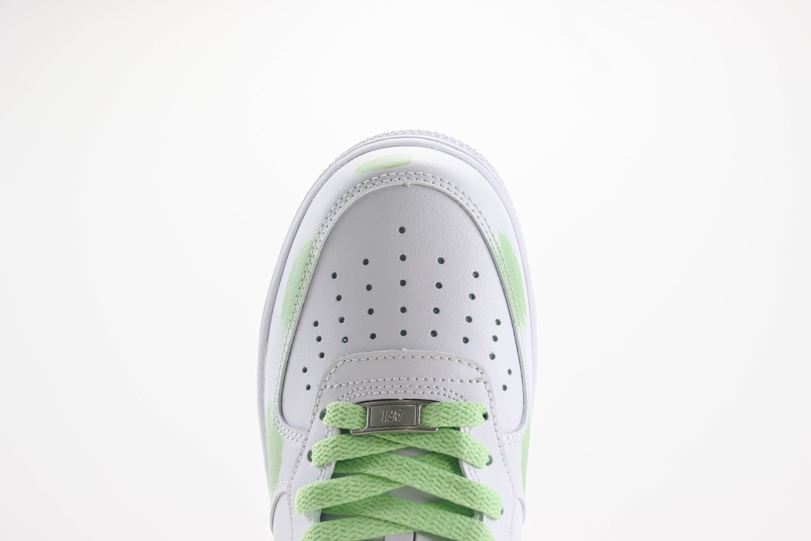 耐克Nike Air Force 1 Mid纯原版本空军一号中帮AF1白绿涂鸦断勾板鞋 莆田耐克货源 货号:CW2289-111