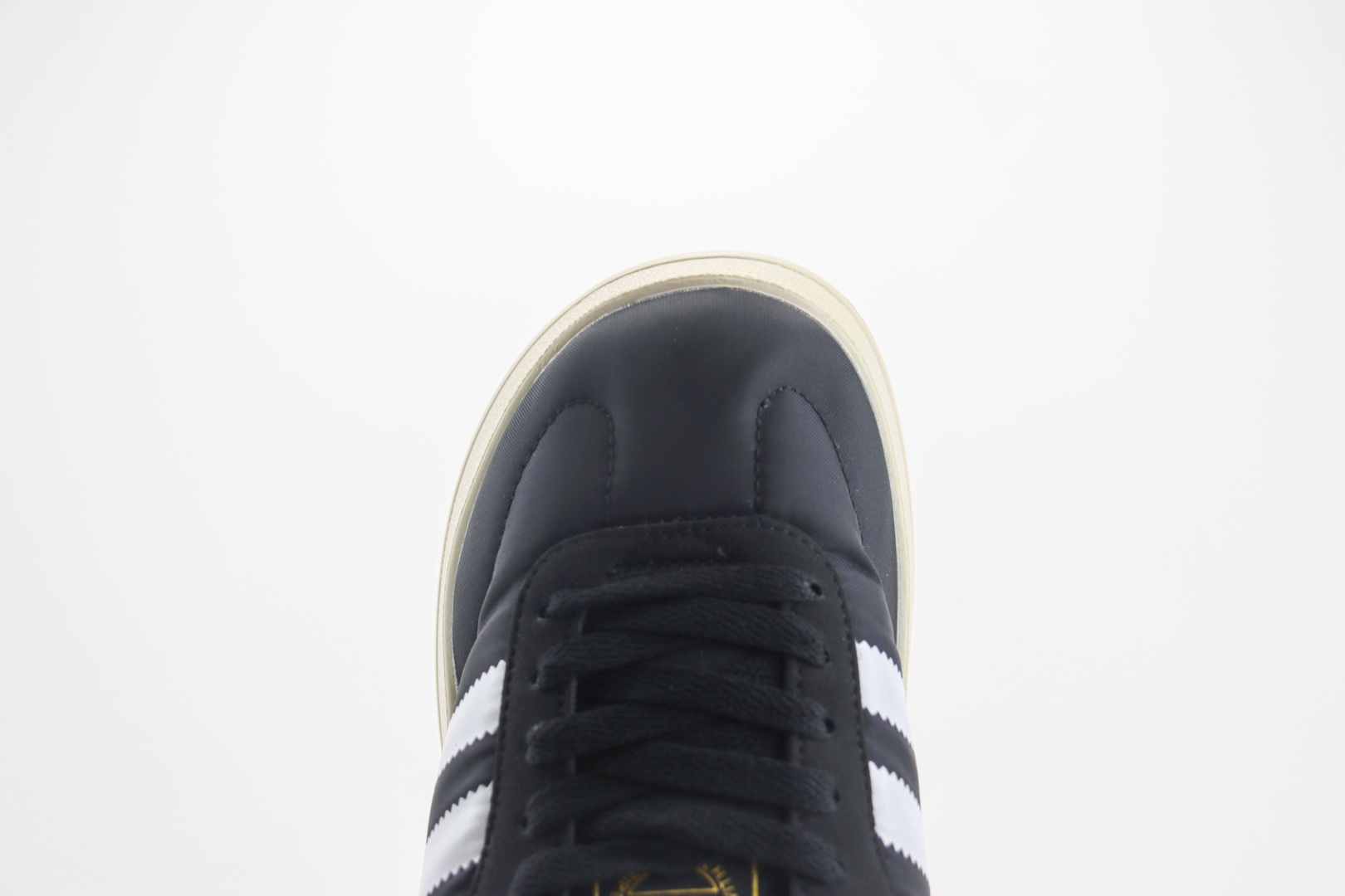 阿迪达斯adidas Originals Tenis Samba Home纯原版本黑白金标面包鞋 莆田阿迪达斯货源 货号：IE1434