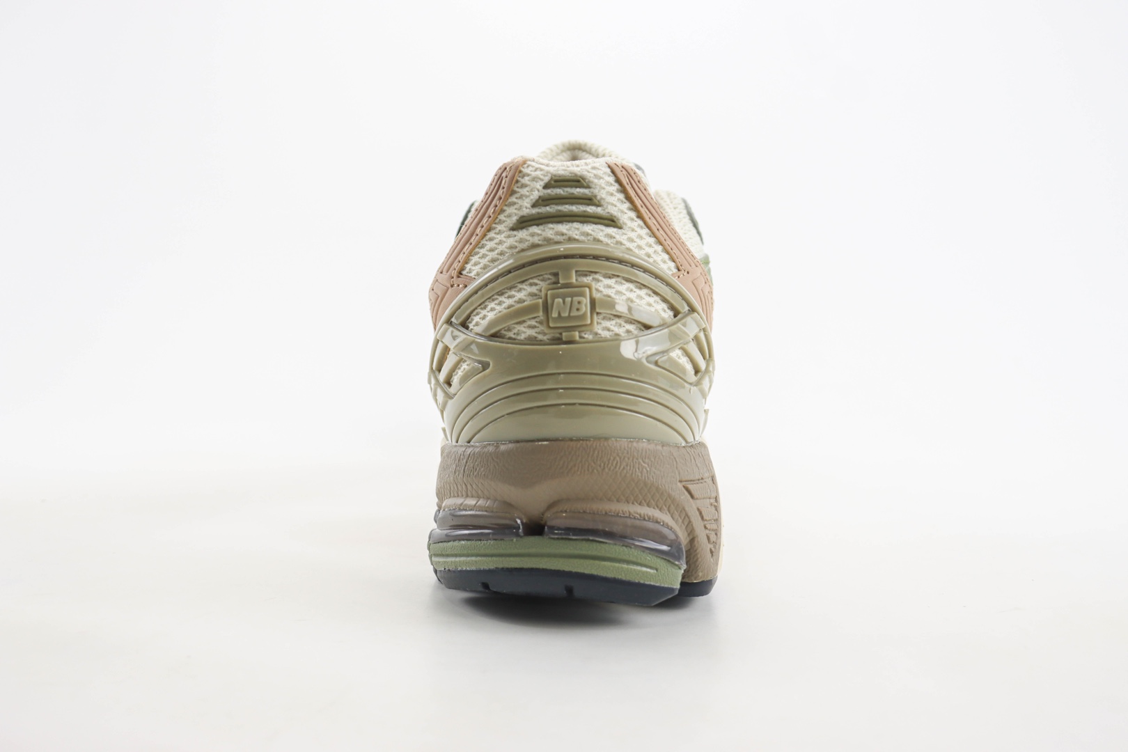 新百伦New Balance 1906纯原版本NB1906灰桔绿复古老爹鞋 莆田新百伦货源 货号：M1906NE