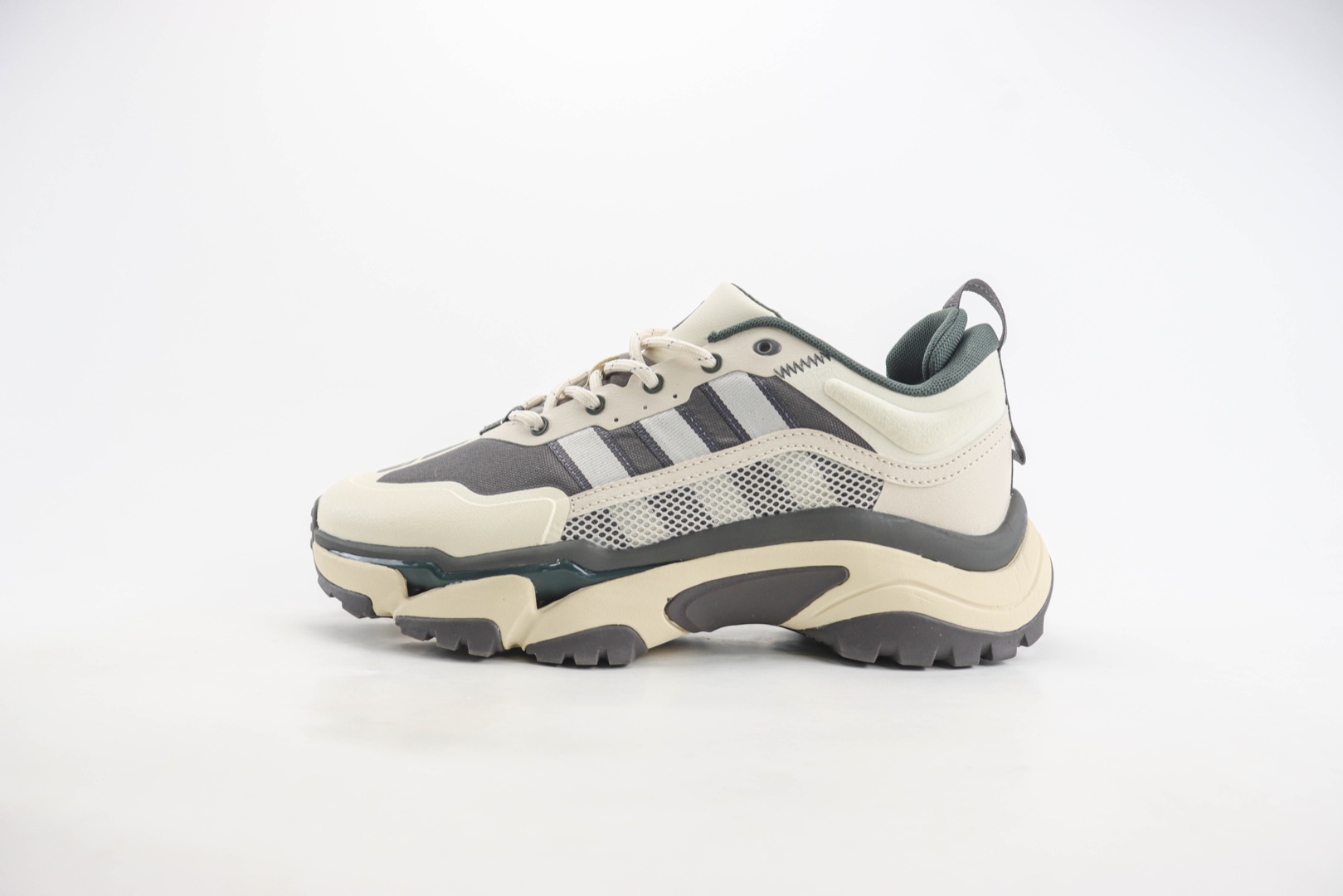 阿迪达斯adidas Citywowlk MT纯原版本米灰绿厚底增高运动鞋 莆田阿迪达斯货源 货号：IH7236