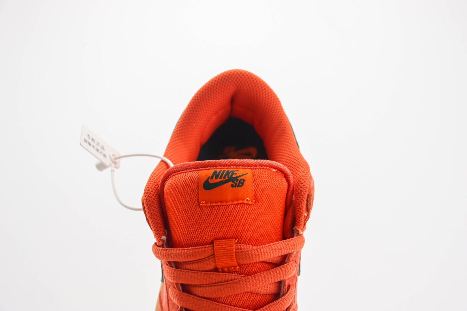 耐克Nike SB Dunk Low纯原版本低帮SB Dunk麂皮橙生胶滑板板鞋 莆田耐克代理 货号：HF3704-800