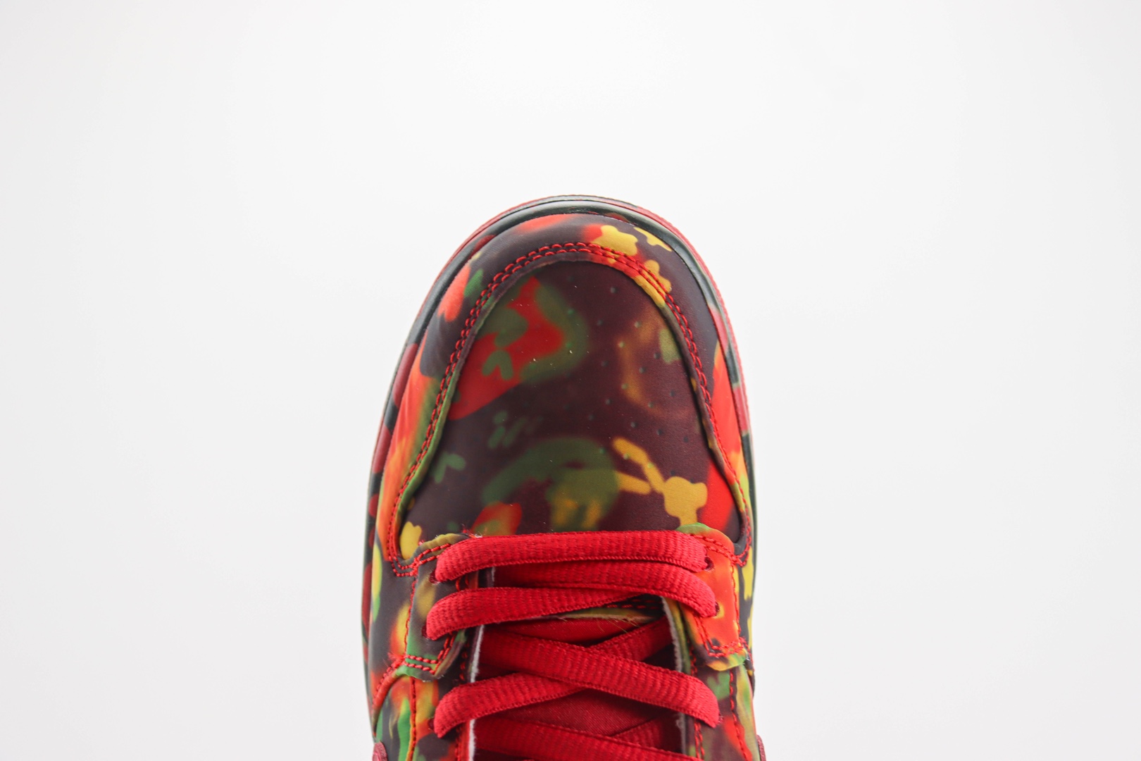耐克The Wizard of Oz x Nike SB Dunk Low纯原版本低帮SB Dunk迷彩红花卉撕撕乐滑板板鞋 莆田天花板Dunk 货号:FZ1291-600