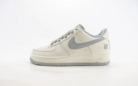 耐克Undefeated x Nike Air Force 1 Low纯原版本空军一号AF1米灰低帮板鞋 莆田耐克货源 货号：UN6695-288
