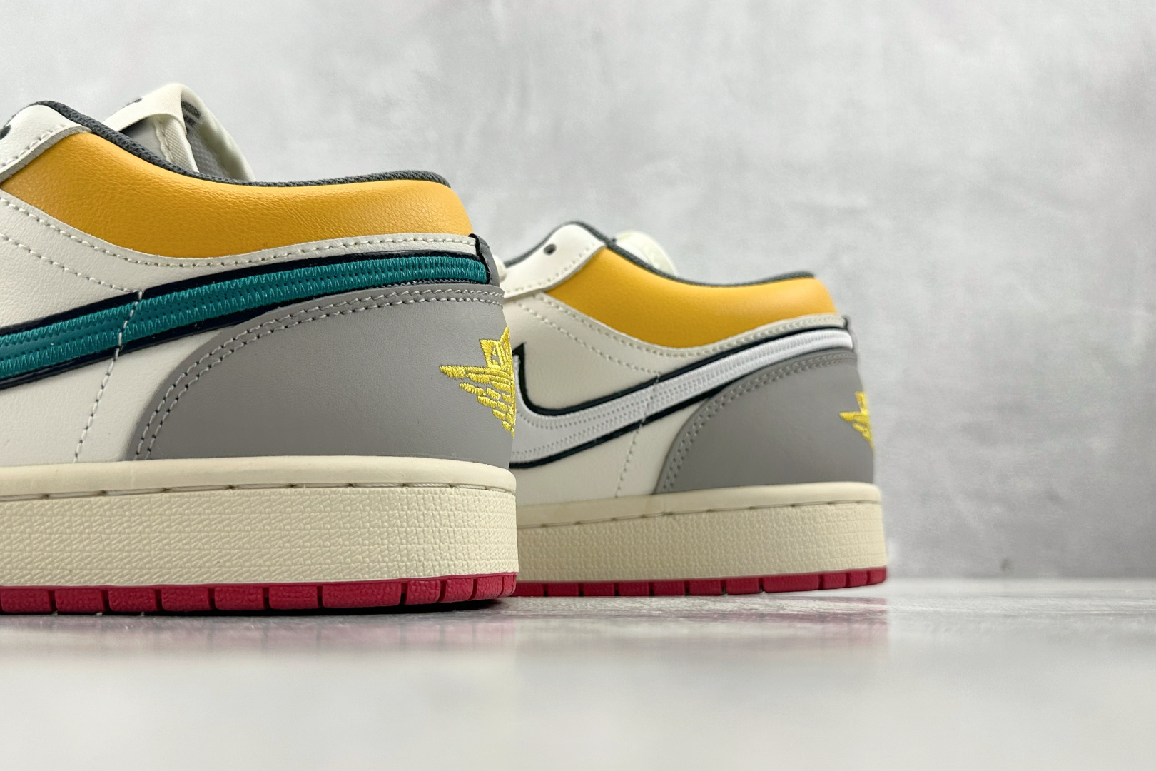 乔丹Air Jordan 1 Low纯原版本低帮AJ1帆白鸳鸯勾休闲运动篮球鞋 莆田AJ货源 货号:HV4511-133