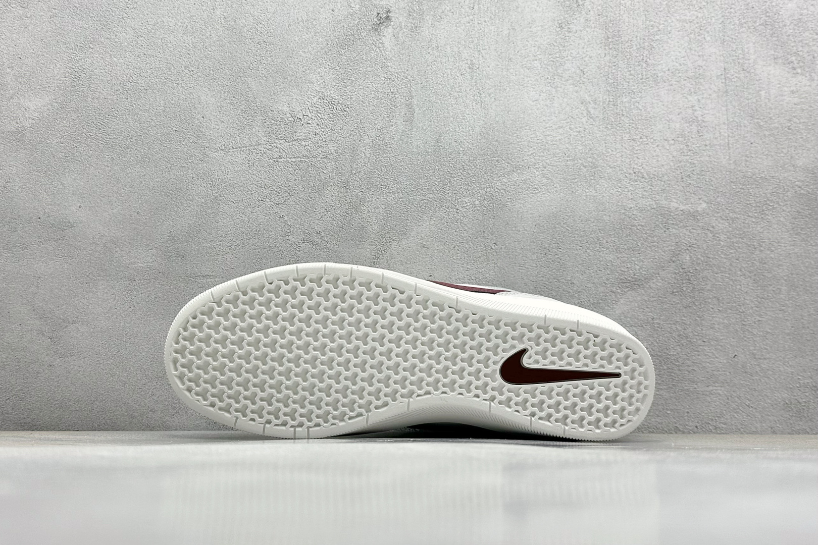 耐克Nike SB Force 58纯原版本空军58灰红色SB运动滑板板鞋 莆田耐克货源 货号:FQ7637-001