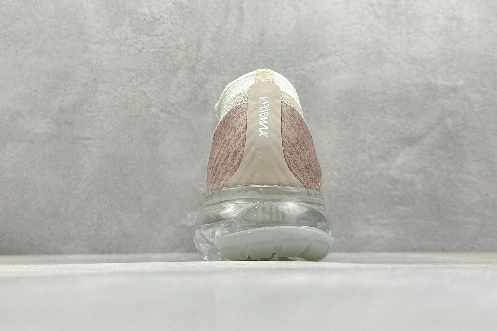 耐克Nike Air Vapormax Flyknit纯原版本樱花粉渐变全掌气垫跑鞋 莆田耐克工厂 货号:849557-202